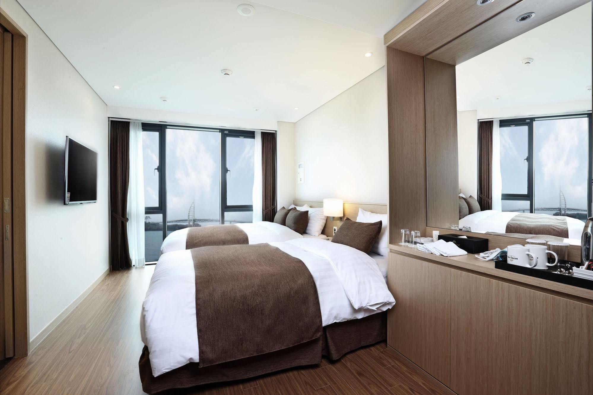 Hotel Fine Seogwipo Bagian luar foto