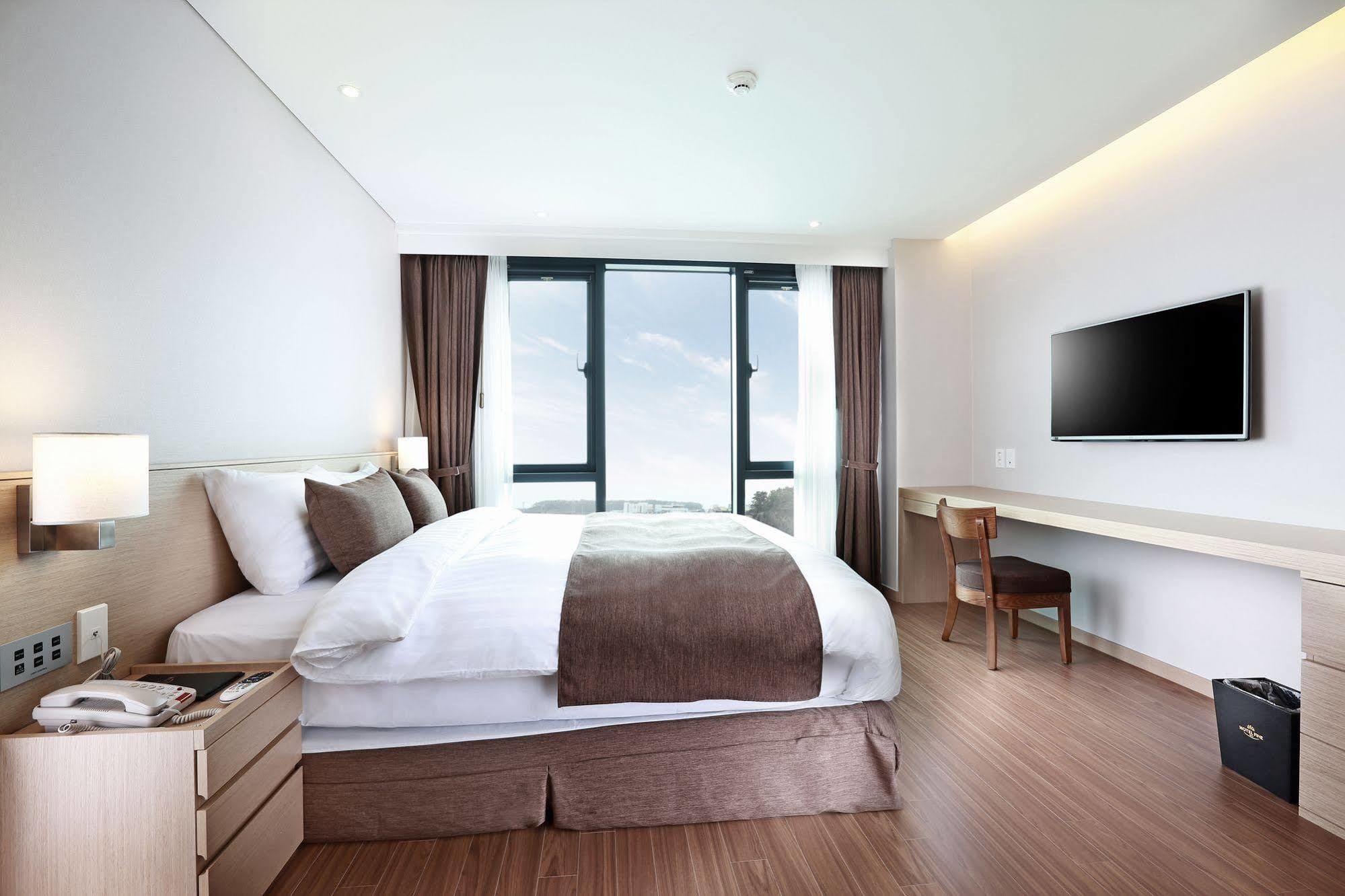 Hotel Fine Seogwipo Bagian luar foto