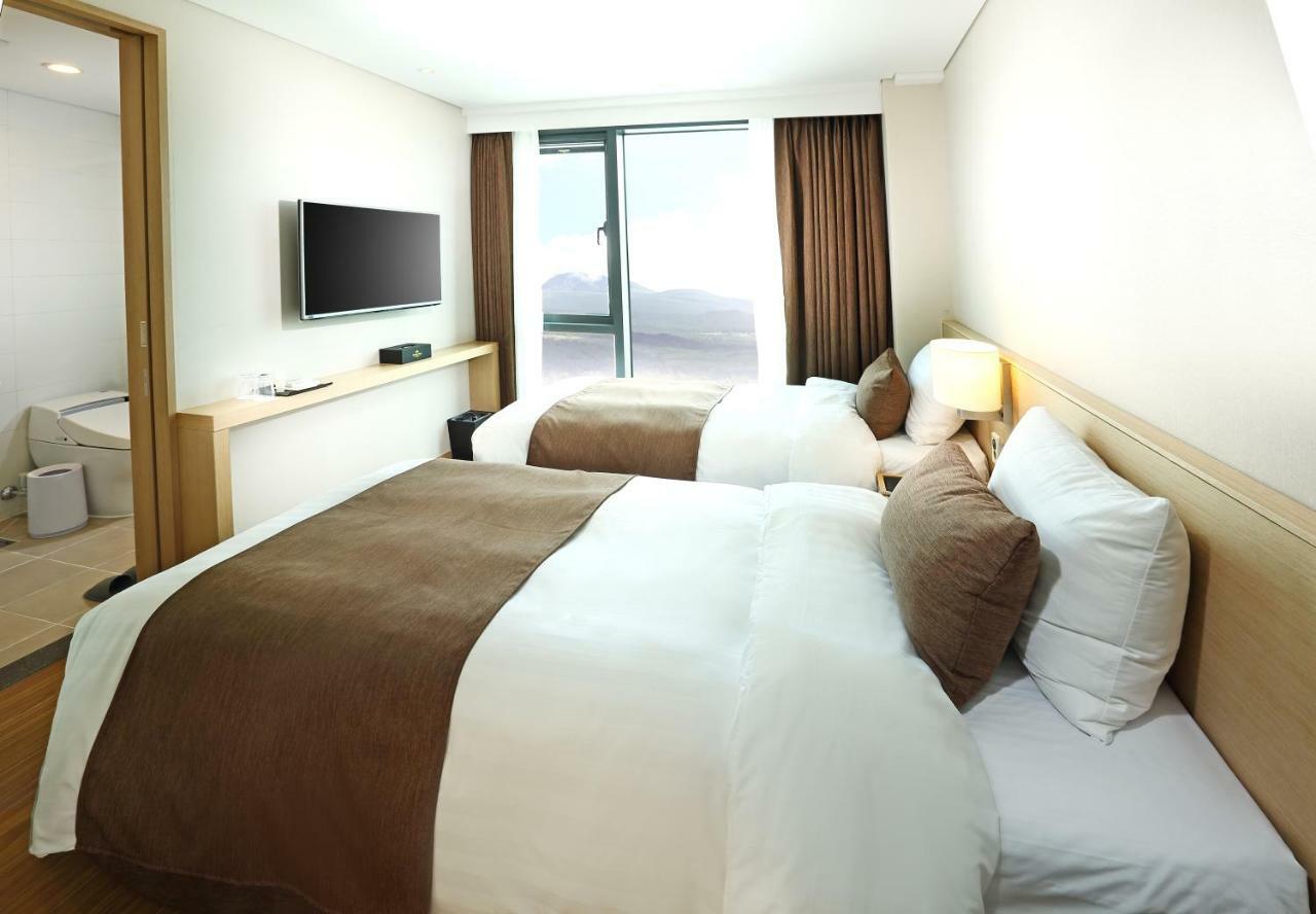 Hotel Fine Seogwipo Bagian luar foto