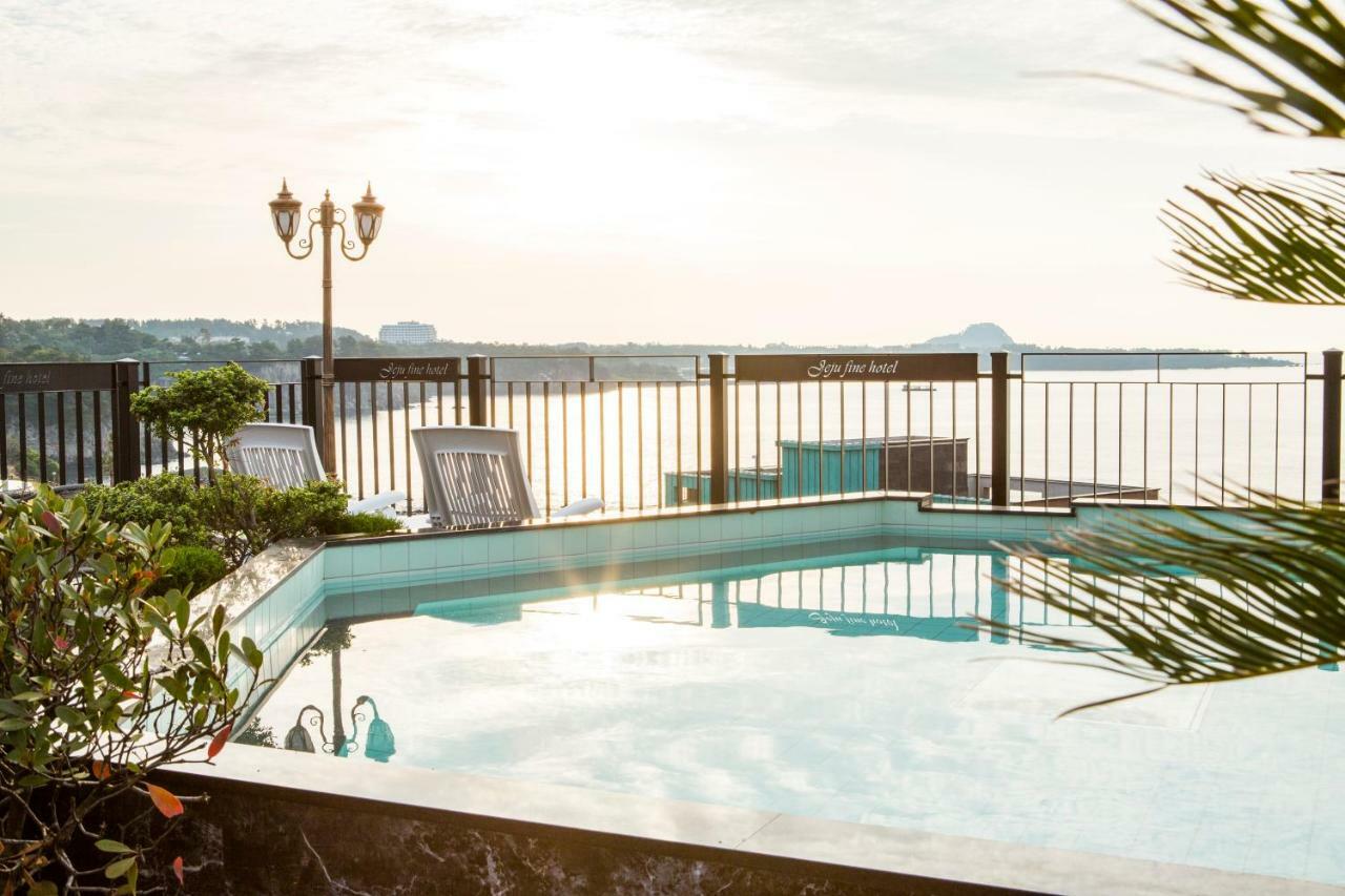 Hotel Fine Seogwipo Bagian luar foto